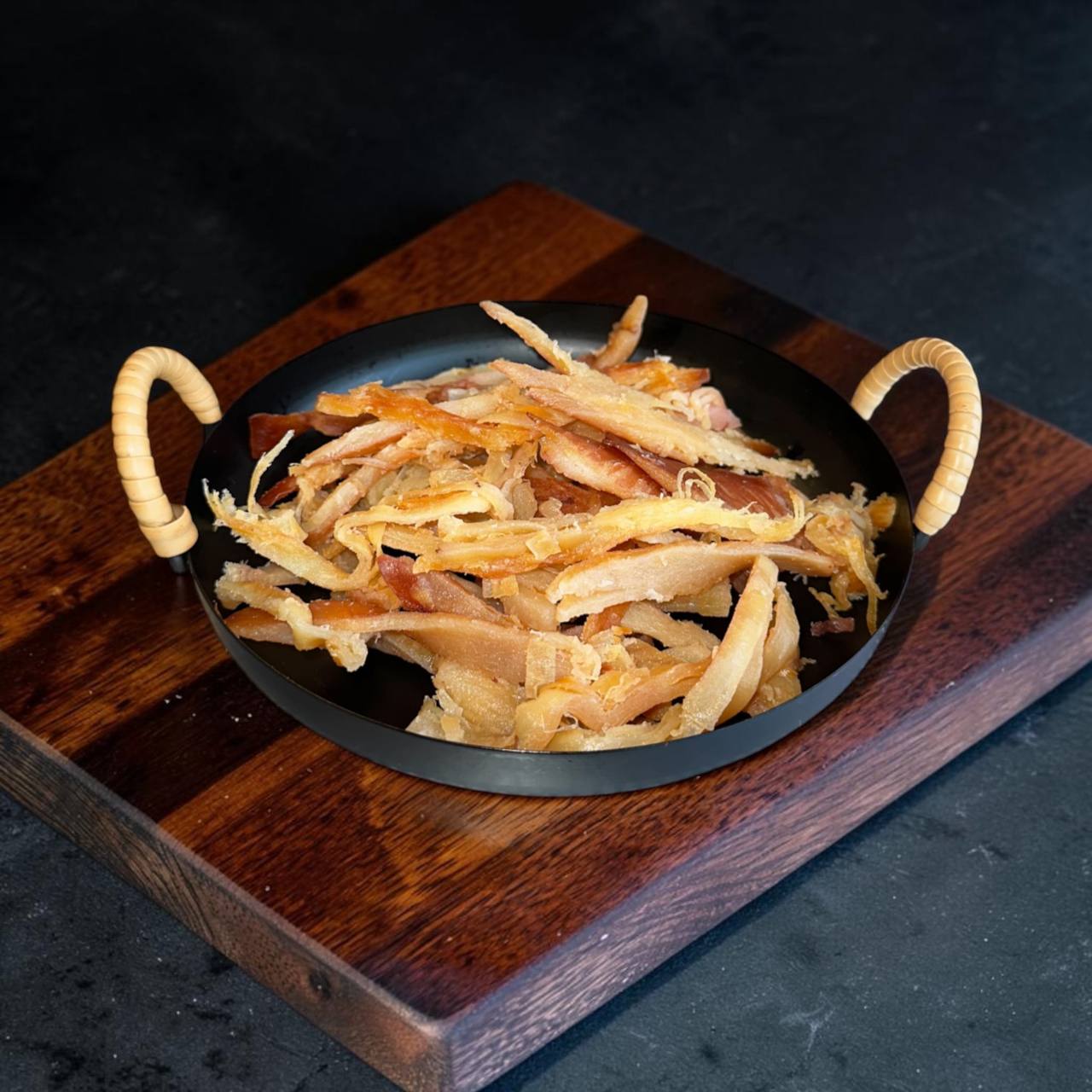 Dried squid with crab flavor, white